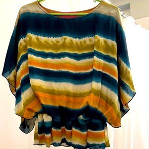Pookie & Sebastian watercolor-like top - Size L